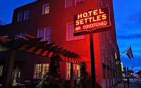 Hotel Settles